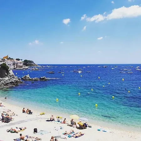 A 100 M De Playa. Calella Palafrugell *